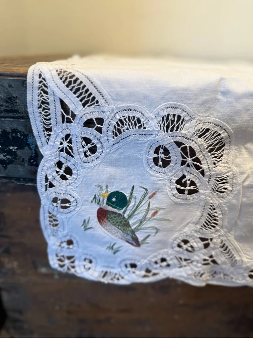 Hand-Embroidered Duck Linen Tablecloth- White